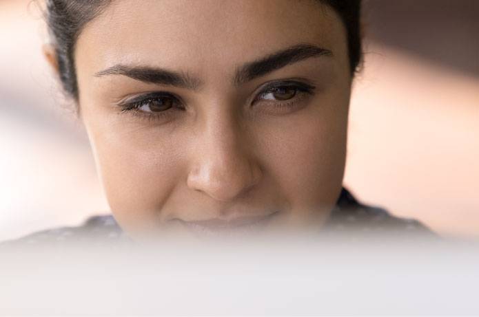 Seolann gnólacht nuathionscanta an chéad turas 100% ar líne chun árachas sláinte a cheannach.